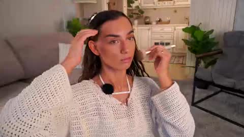 Snapshot of dinacaguimbal chatting on June 14, 2026, 8:27 am Dina and ill be glad to be here with you follow to me online show from June 14, 2026, 8:27 am