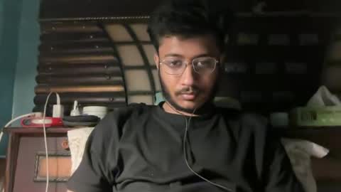Snapshot of dinchain chatting on June 16, 2026, 8:44 pm Dinchain online show from June 16, 2026, 8:44 pm