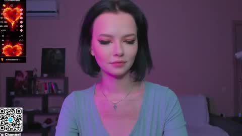 Snapshot of dindin_ chatting on November 6, 2025, 1:34 pm Jessie online show from November 6, 2025, 1:34 pm