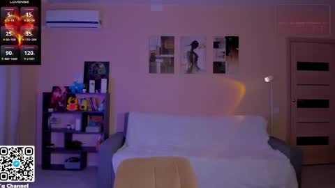 Snapshot of dindin_ chatting on February 24, 2026, 11:52 am Jessie online show from February 24, 2026, 11:52 am