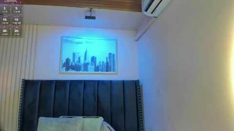 Snapshot of diosa_cristal chatting on May 5, 2026, 3:03 am Cristal online show from May 5, 2026, 3:03 am