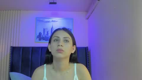 Snapshot of diosa_cristal chatting on May 20, 2026, 3:24 am Cristal online show from May 20, 2026, 3:24 am