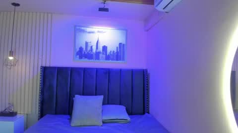 Snapshot of diosa_cristal chatting on June 17, 2026, 3:31 am Cristal online show from June 17, 2026, 3:31 am