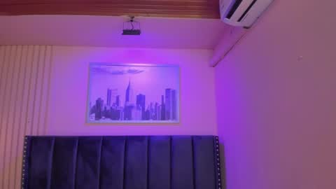 Snapshot of diosa_cristal chatting on July 2, 2026, 4:07 am Cristal online show from July 2, 2026, 4:07 am