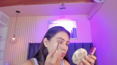 Snapshot of diosa_cristal chatting on July 17, 2026, 3:13 am Cristal online show from July 17, 2026, 3:13 am