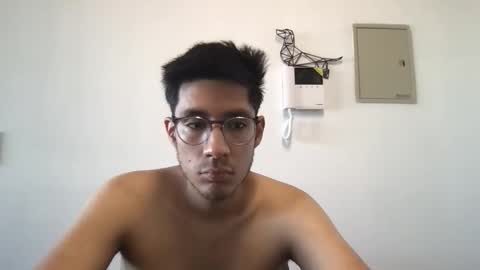 dioslatino online show from December 3, 2025, 12:47 pm