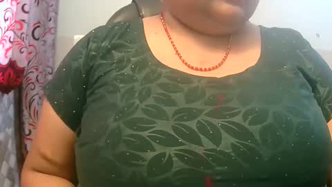 Snapshot of dipa2345 chatting on January 21, 2025, 6:11 am dipa2345 online show from January 21, 2025, 6:11 am