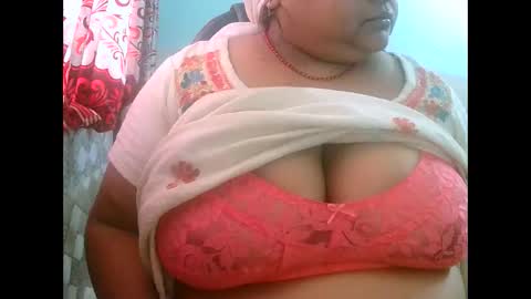 Snapshot of dipa2345 chatting on November 6, 2025, 4:35 am dipa2345 online show from November 6, 2025, 4:35 am