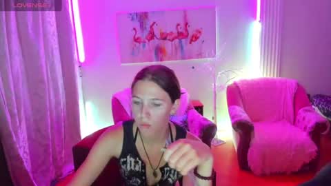 Snapshot of dirapunzel chatting on July 19, 2026, 7:17 pm Hi Im Dany online show from July 19, 2026, 7:17 pm