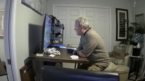 Snapshot of dirkpitt223 chatting on January 12, 2025, 2:24 am DirtkPitt Fun guy working online show from January 12, 2025, 2:24 am