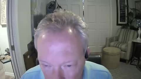 Snapshot of dirkpitt223 chatting on March 4, 2025, 4:17 am DirtkPitt Fun guy working online show from March 4, 2025, 4:17 am