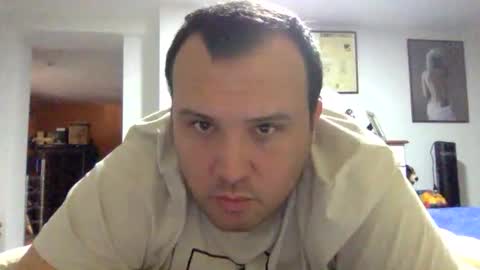 Snapshot of dirme chatting on February 5, 2025, 2:59 pm dirme online show from February 5, 2025, 2:59 pm