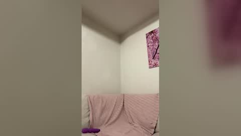 Snapshot of dirti_dannie chatting on December 15, 2025, 8:40 am dirti_dannie online show from December 15, 2025, 8:40 am