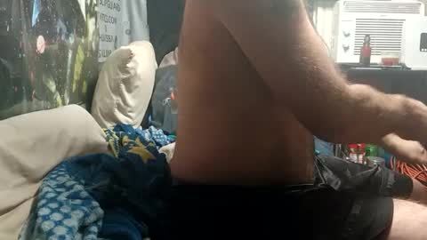 dirtmcgirt82 online show from February 10, 2025, 4:19 am