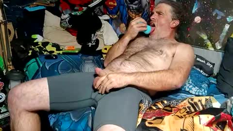 dirtmcgirt82 online show from February 21, 2025, 4:51 am