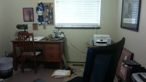 Snapshot of dirtrider195080438 chatting on July 10, 2026, 7:38 pm dirtrider195080438 online show from July 10, 2026, 7:38 pm