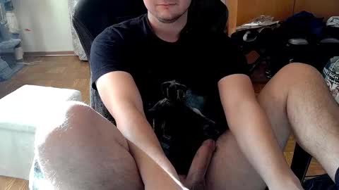 Snapshot of dirty_fun_boy chatting on December 4, 2024, 11:19 am dirty_fun_boy online show from December 4, 2024, 11:19 am