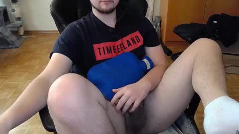 Snapshot of dirty_fun_boy chatting on February 27, 2025, 11:20 am dirty_fun_boy online show from February 27, 2025, 11:20 am