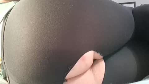 Snapshot of dirtydaisy1998 chatting on March 27, 2026, 3:34 am Daisy Wylde online show from March 27, 2026, 3:34 am