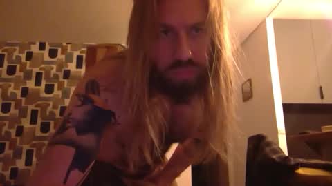 dirtyenrique online show from February 10, 2025, 7:17 pm