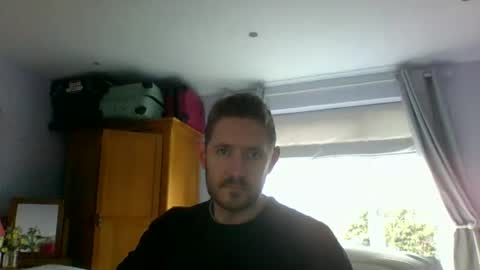 Snapshot of dirtylondon729 chatting on March 12, 2025, 2:01 pm Exhibitionist Ben online show from March 12, 2025, 2:01 pm