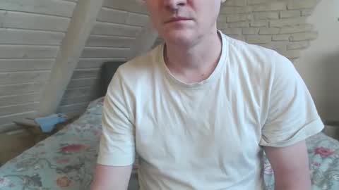 Snapshot of dirtynils0489 chatting on February 8, 2025, 8:42 am Nils online show from February 8, 2025, 8:42 am