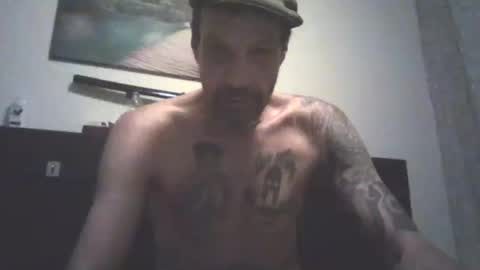 Snapshot of dirtyroccoxxx chatting on July 8, 2026, 8:35 pm DIRTYROCCOJENNY online show from July 8, 2026, 8:35 pm