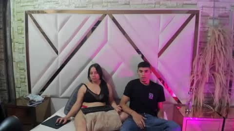 Snapshot of dirtyroyals_ chatting on May 19, 2026, 4:30 am dirtyroyals online show from May 19, 2026, 4:30 am