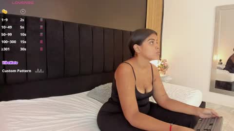 Soffie - Valentina - Yuya  Astro online show from August 2, 2026, 6:17 pm