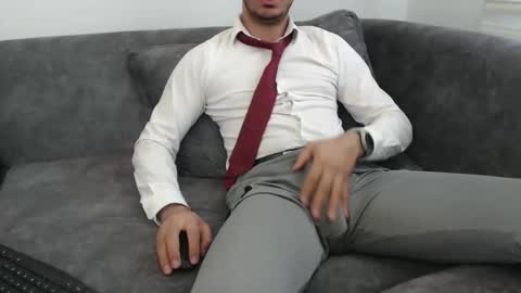 dirtyybooyy77 online show from April 26, 2026, 8:34 am