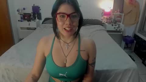 Snapshot of dissasterology chatting on September 25, 2025, 1:42 am Lena online show from September 25, 2025, 1:42 am