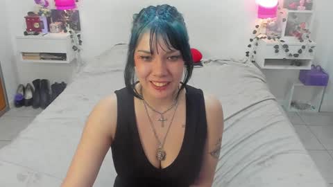 Snapshot of dissasterology chatting on October 17, 2025, 2:48 am Lena online show from October 17, 2025, 2:48 am