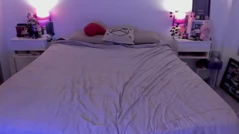 Snapshot of dissasterology chatting on March 2, 2026, 5:08 am Lena online show from March 2, 2026, 5:08 am