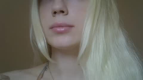 DitaMilton online show from February 26, 2026, 9:25 pm