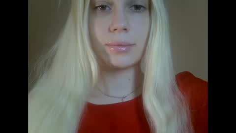 Snapshot of ditamilton chatting on March 28, 2026, 8:41 pm DitaMilton online show from March 28, 2026, 8:41 pm