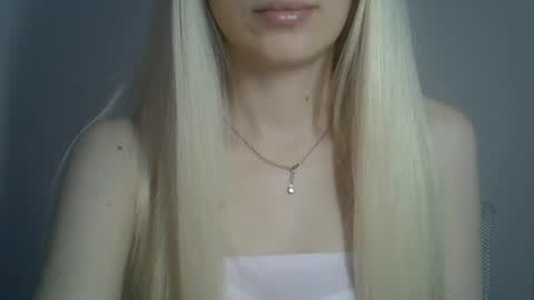 Snapshot of ditamilton chatting on June 24, 2026, 8:46 am DitaMilton online show from June 24, 2026, 8:46 am