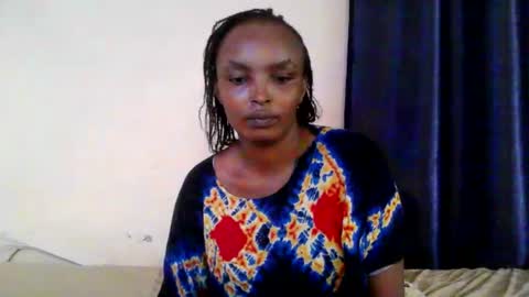 diva_cheupe online show from April 25, 2026, 5:43 pm