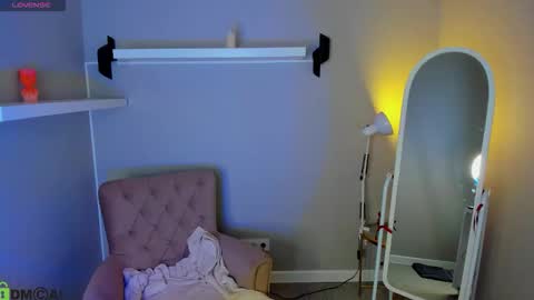 Snapshot of divarousee chatting on March 16, 2026, 1:22 am divarousee online show from March 16, 2026, 1:22 am