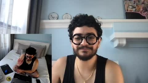 Snapshot of diveinandworship chatting on April 7, 2026, 1:39 am Zach online show from April 7, 2026, 1:39 am