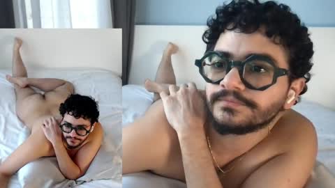 Snapshot of diveinandworship chatting on April 9, 2026, 1:38 am Zach online show from April 9, 2026, 1:38 am