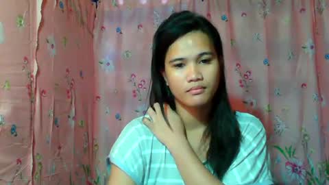 Snapshot of divina071594 chatting on July 23, 2026, 10:40 pm REYAN online show from July 23, 2026, 10:40 pm