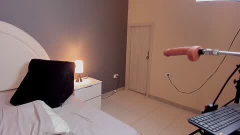 divine_sin online show from January 31, 2025, 10:21 pm