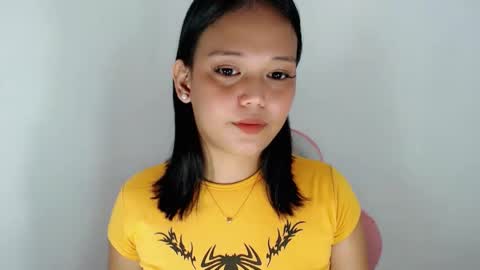 Snapshot of divinegoddness chatting on May 17, 2026, 5:38 am Crystal mae online show from May 17, 2026, 5:38 am