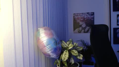 Hera online show from October 25, 2025, 10:01 am