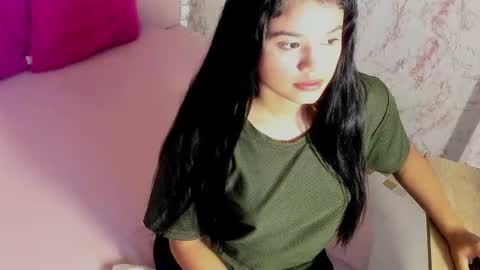 Ela  online show from April 30, 2026, 12:11 pm