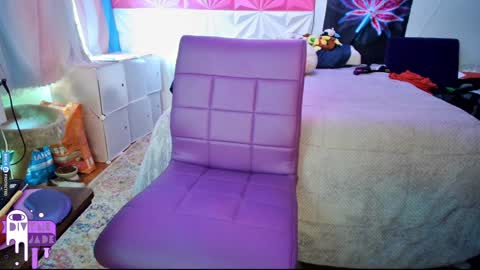 Snapshot of divynejade chatting on December 7, 2024, 6:04 pm Jade Divyne online show from December 7, 2024, 6:04 pm