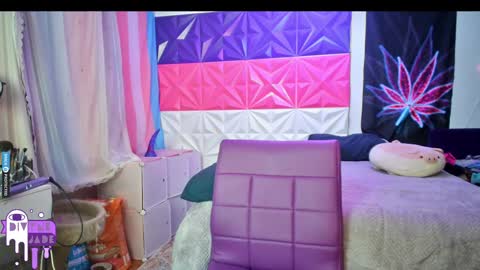 Snapshot of divynejade chatting on December 27, 2024, 4:47 am Jade Divyne online show from December 27, 2024, 4:47 am