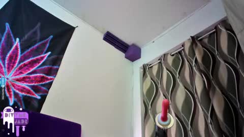 Snapshot of divynejade chatting on February 23, 2025, 3:35 am Jade Divyne online show from February 23, 2025, 3:35 am