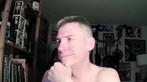 dix_handley_50 online show from March 5, 2025, 12:55 pm