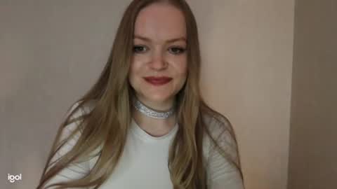 dixie_bangbang online show from June 9, 2026, 4:18 pm